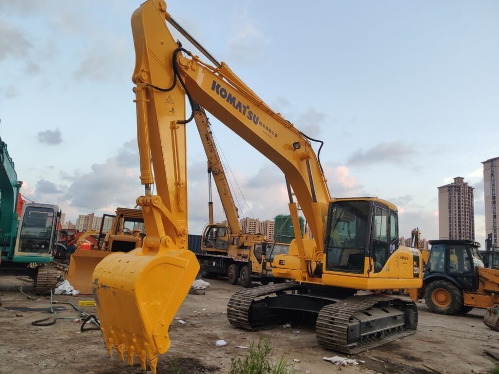 komatsu PC200 excavator