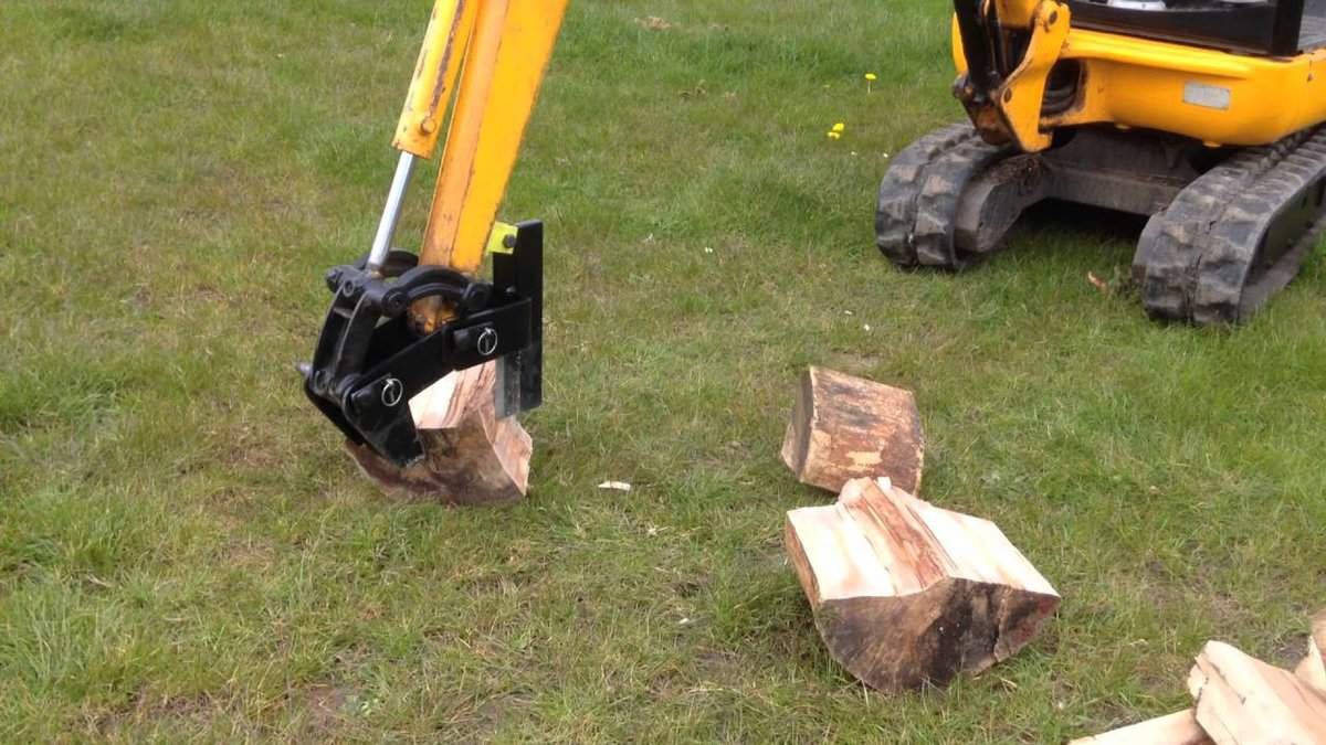 The All New Mini Excavator Log Splitter Attachment – Expert Guide ...