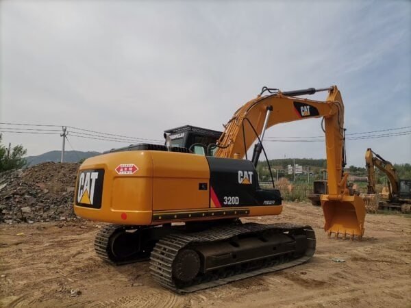 CAT Excavator 320