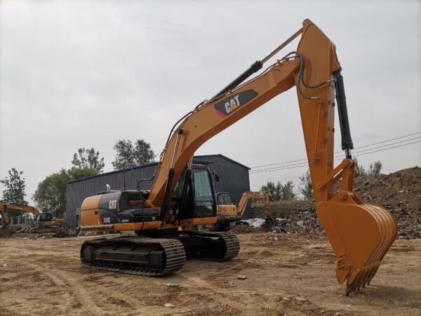 CAT Excavator 320
