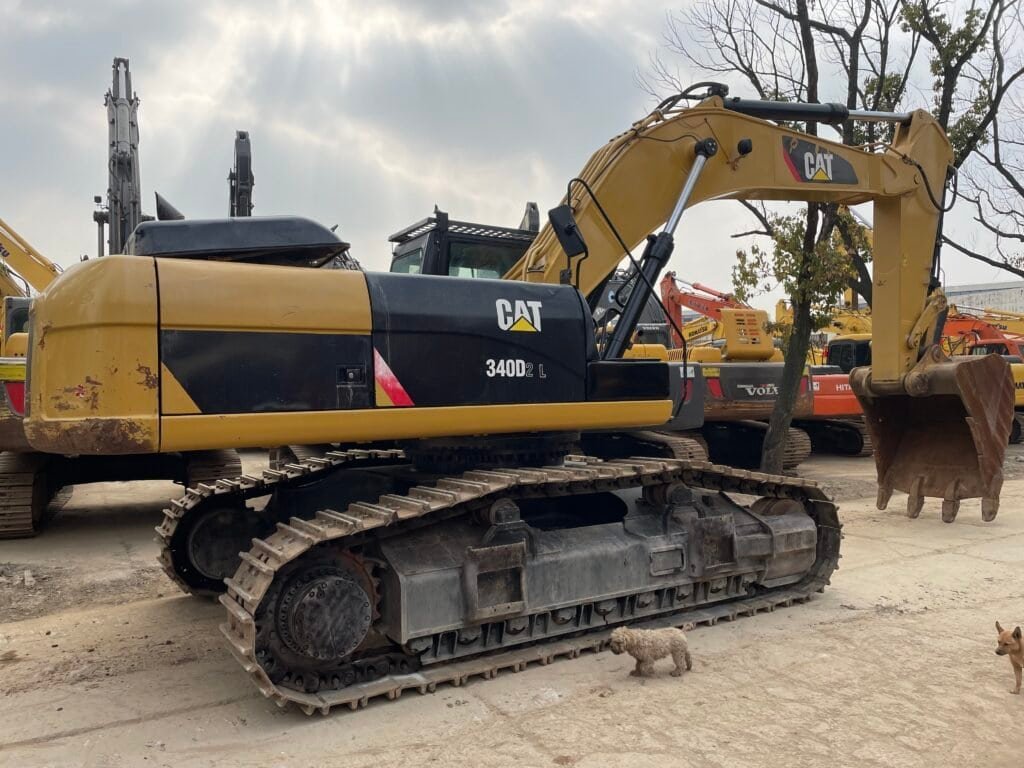 CAT 340 excavator