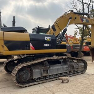 CAT 340 excavator