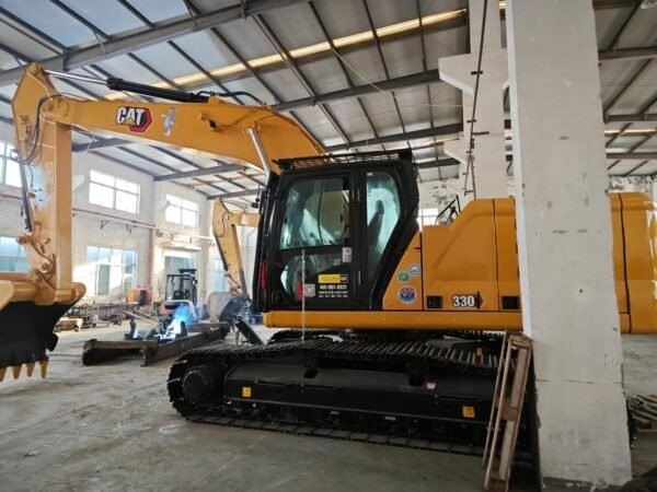 CAT 330GC