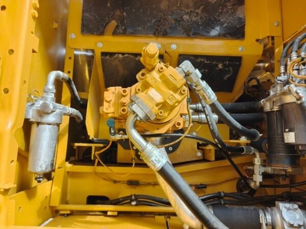 CAT 336GC