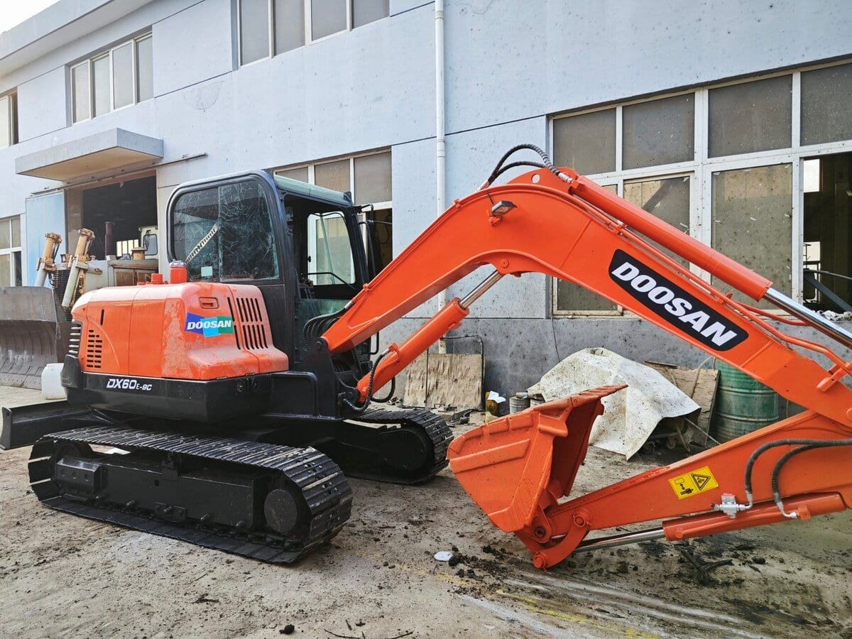 Doosan DX60 doosan mini excavator