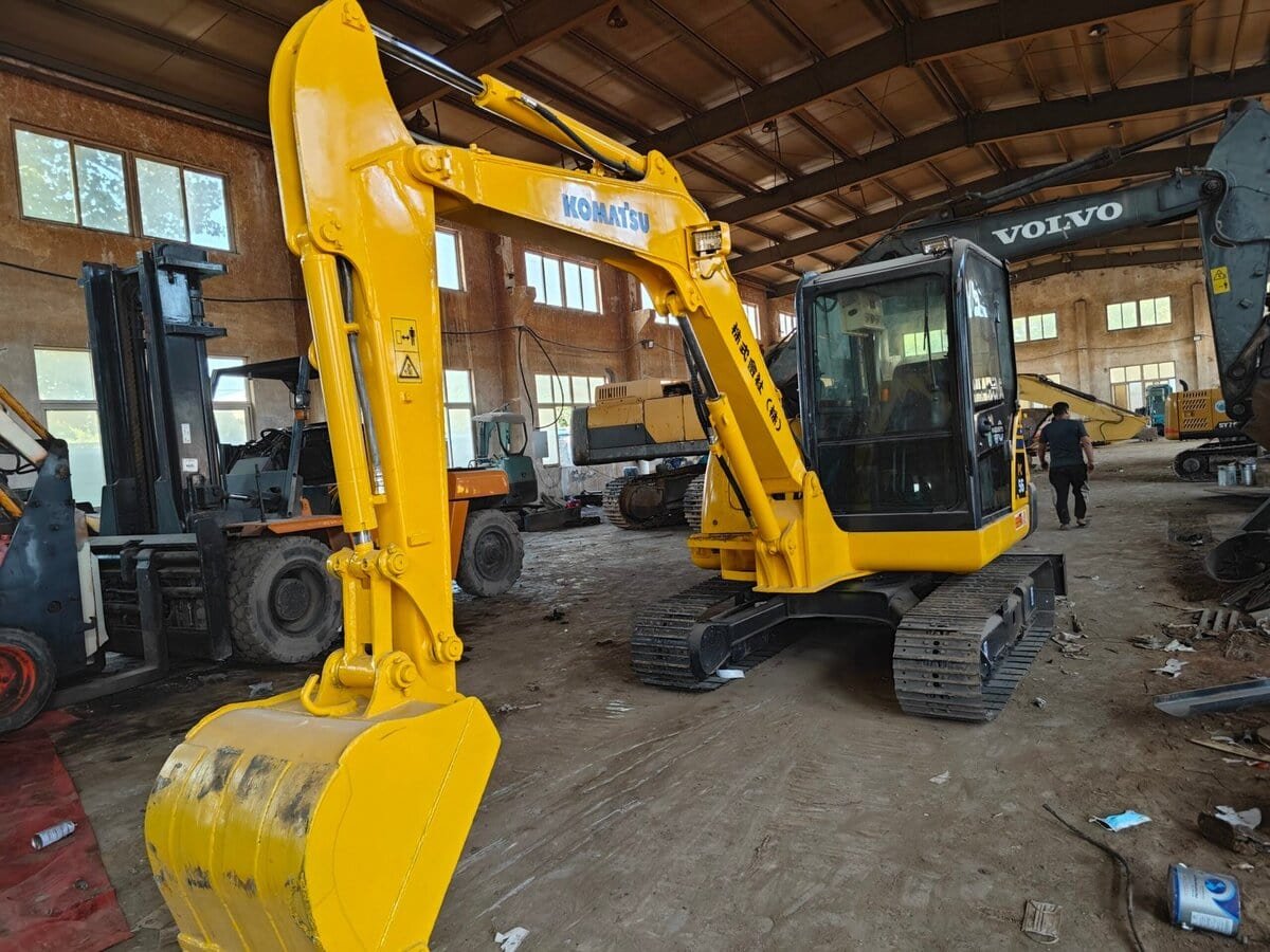 Used Komatsu Mini Excavator for Sale | Compact Excavators (PC30–PC78)