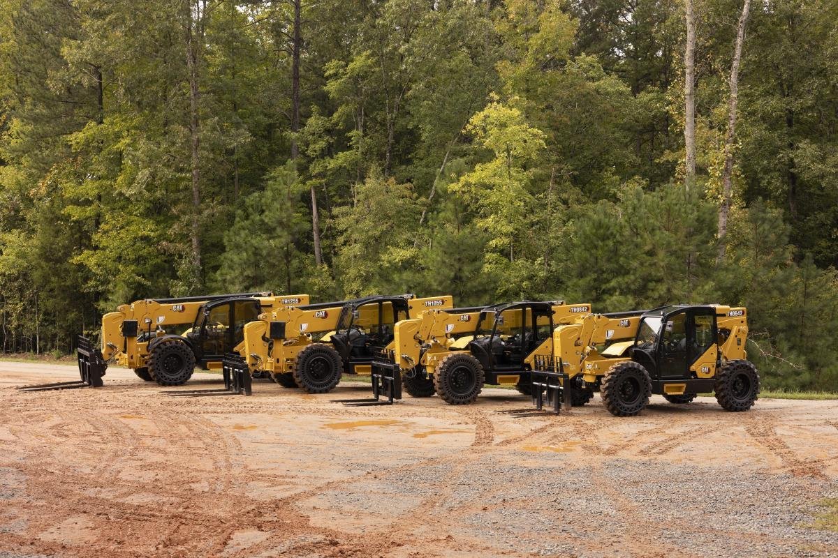 What Are the Top Telehandler Brands and Their Best-Selling Models?