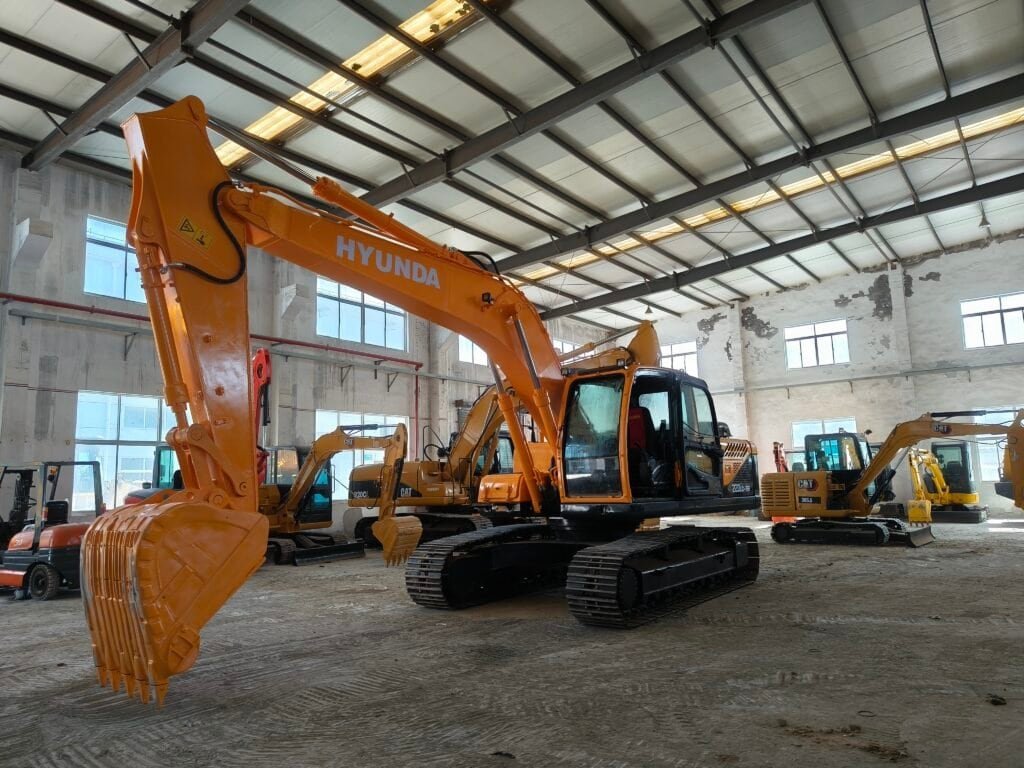 Hyundai 220 Excavator