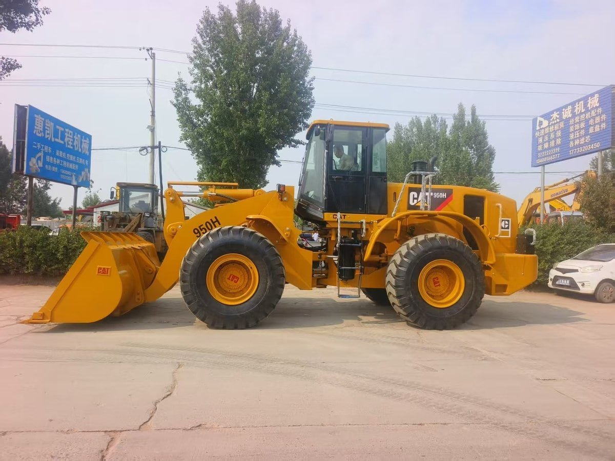 CAT 950