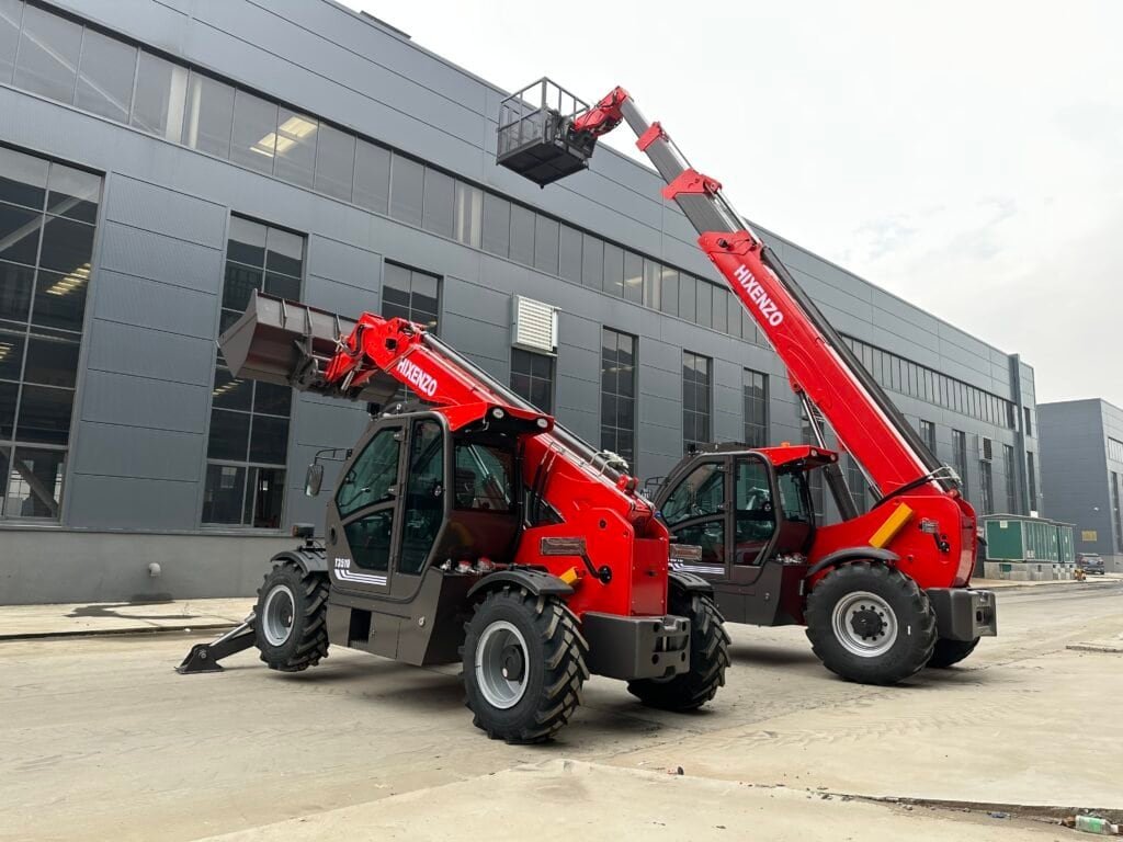 Telehandler Engine and Hydraulic Pump